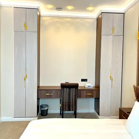 5 Continents 4*