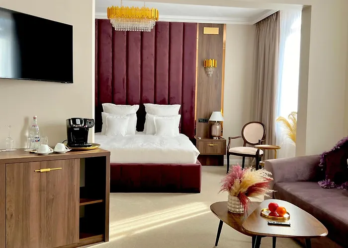 Szálloda 5 Continents 4*