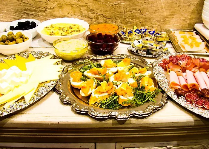 Hotel 5 Continents 4*